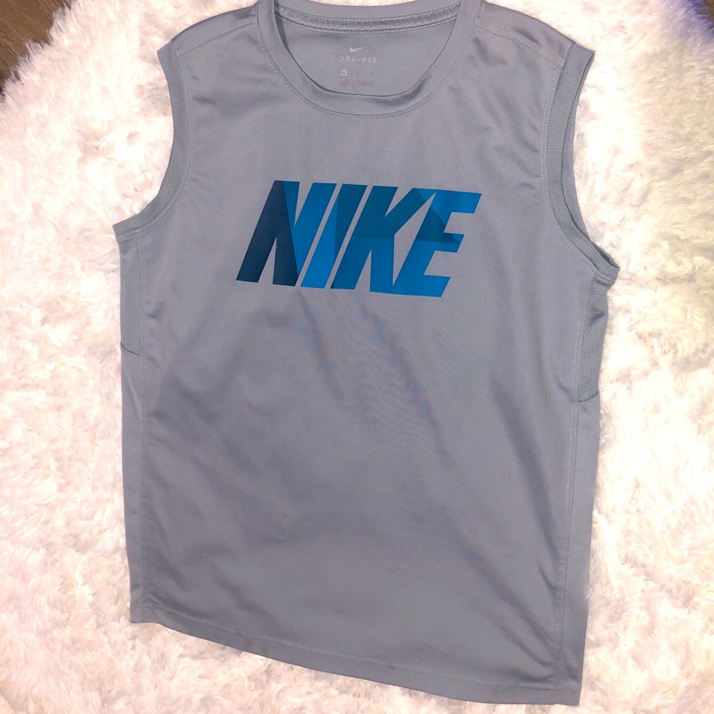 NIKE | Performance Gray Tank